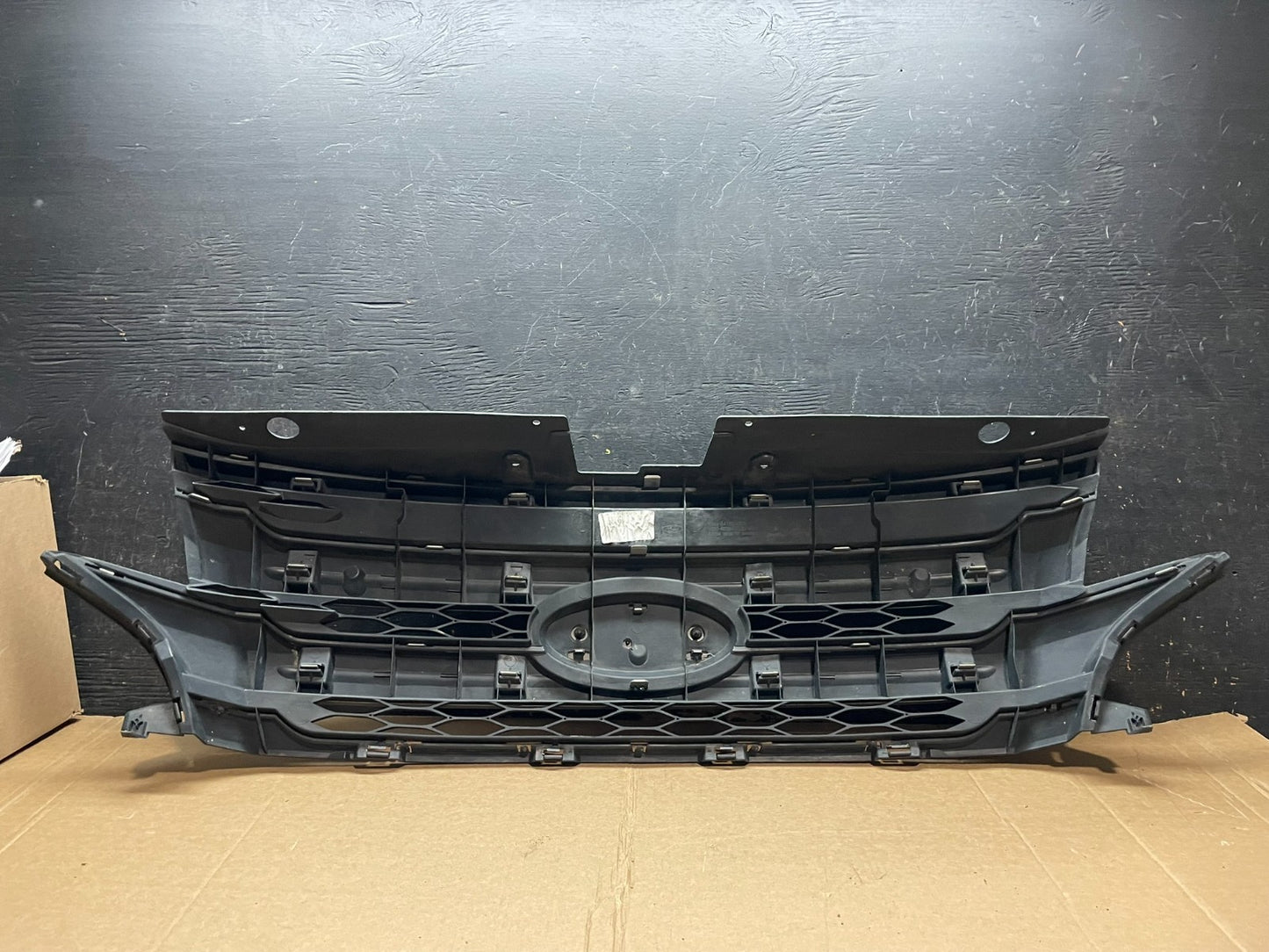 2011 2012 2013 Ford Edge Front Upper Chrome Grille Grill Oem z5720 DG6