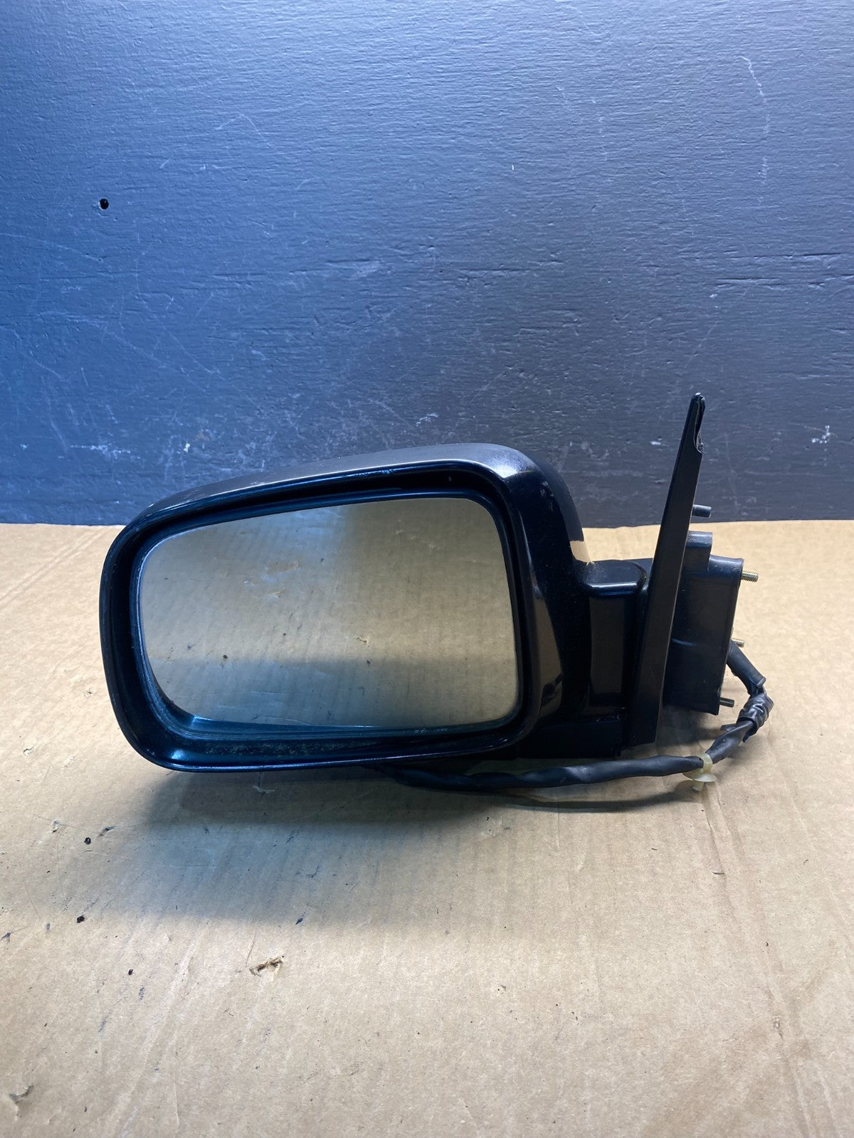 2002-2006 Honda CR-V CRV Left Driver LH Side View Door Mirror AC7166 DG9