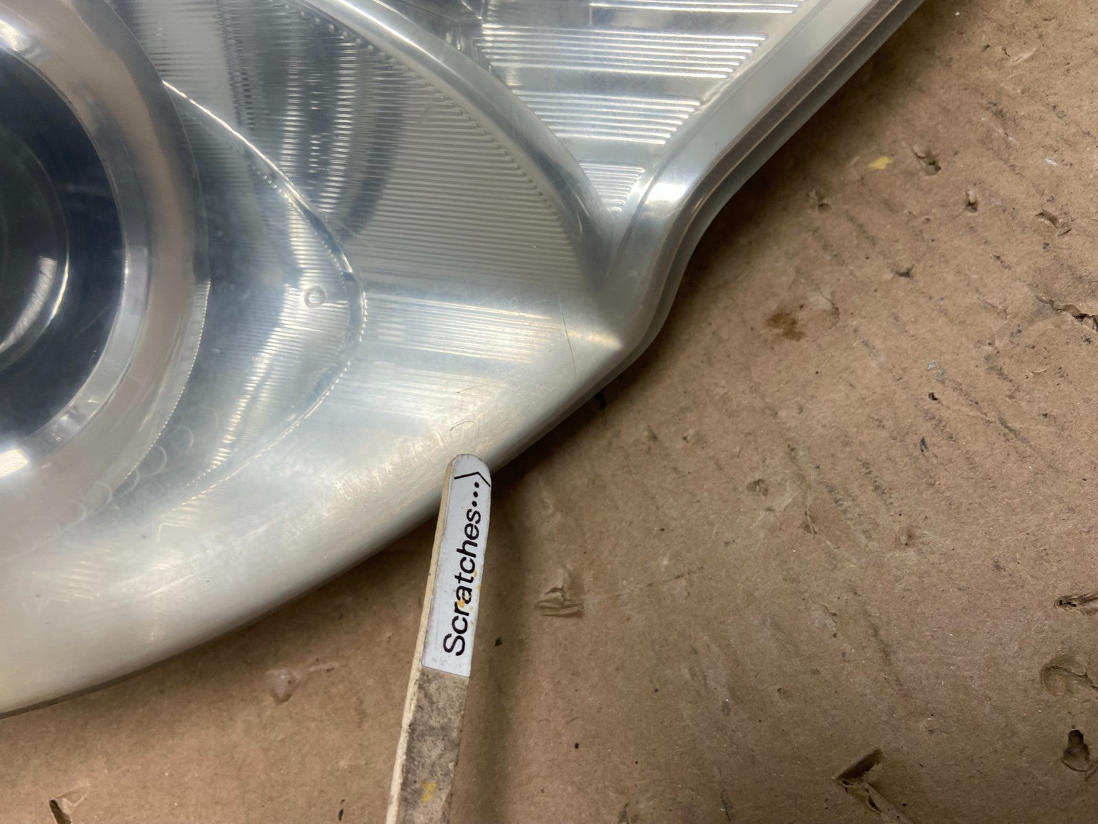 2010-2012 Subaru Legacy Outback Right Passenger Headlight Oem AB6535 DW3