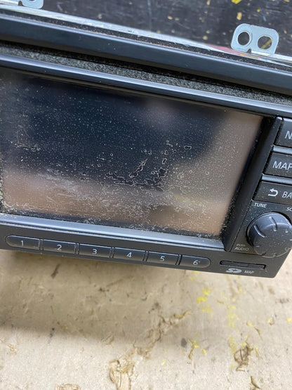 2011 to 2012 Nissan Rogue AM FM XM Radio CD Player Screen Receiver u5119 DG1