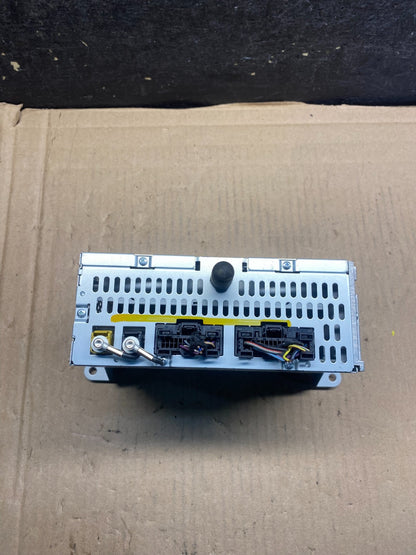 2012 to 2014 Ford Edge AM/FM Radio Reciever AJ0532 DG5
