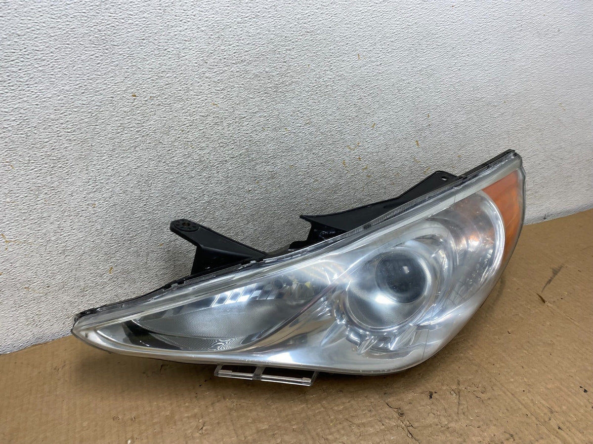 2011 - 2014 Hyundai Sonata Left Driver Lh Side Headlight Halogen AI8277 DW2
