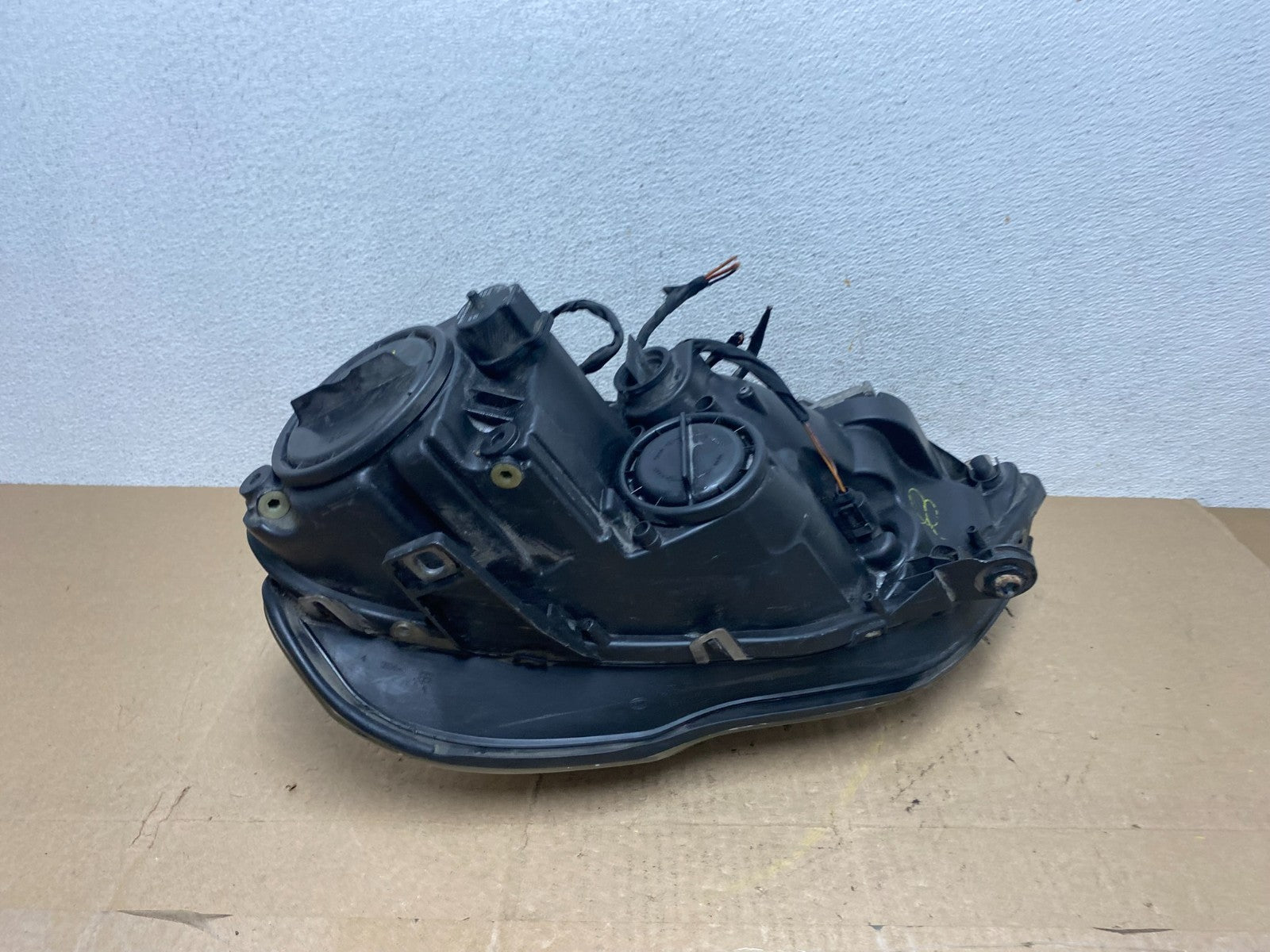 2007 to 2009 Mercedes GL-Class GL450 Right Passenger Xenon Headlight AE6869 DW5