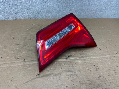 2007 2008 2009 Acura Mdx Right Passenger Rh Side Inner Tail Light Oem AB4774 LK2