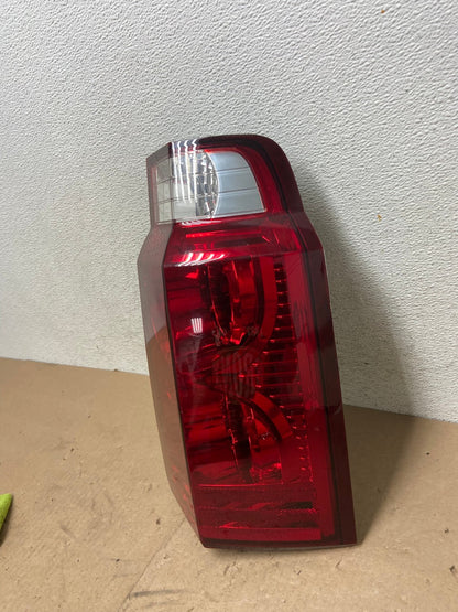 2006 to 2010 Jeep Commander Right Passenger Side Tail Light AG4954 LK1