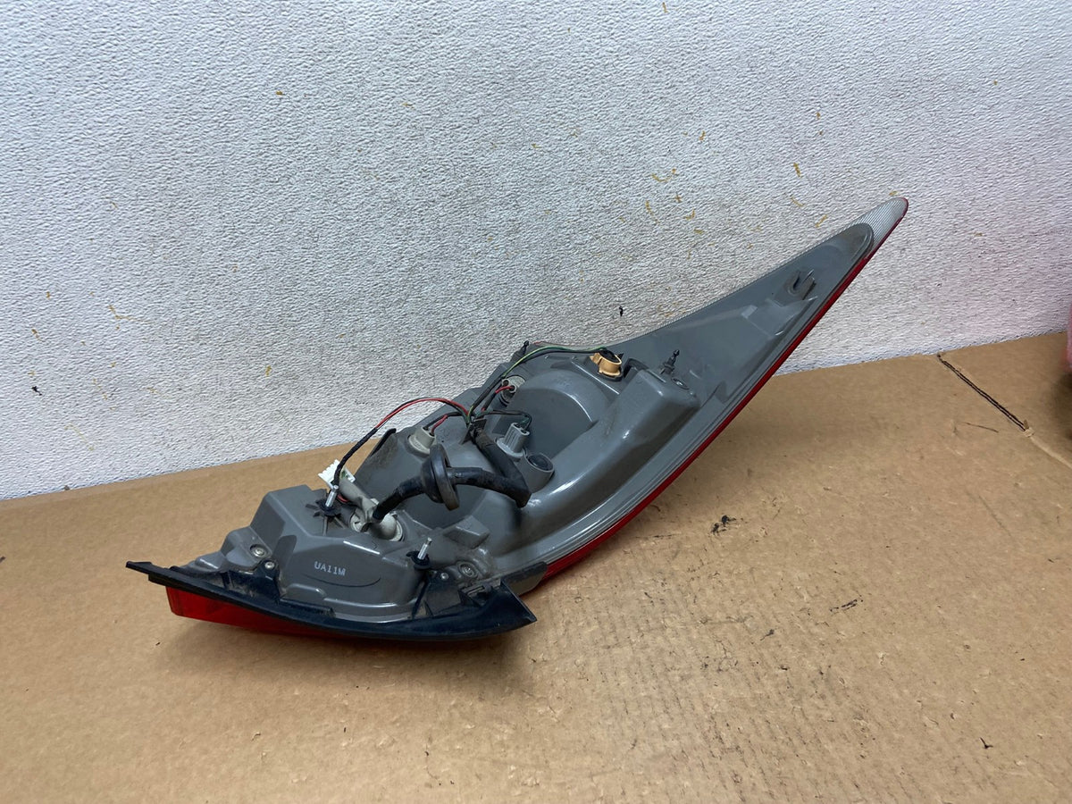 2009 2010 2011 Nissan Maxima Right Passenger RH Side Tail light AI3516 LK6