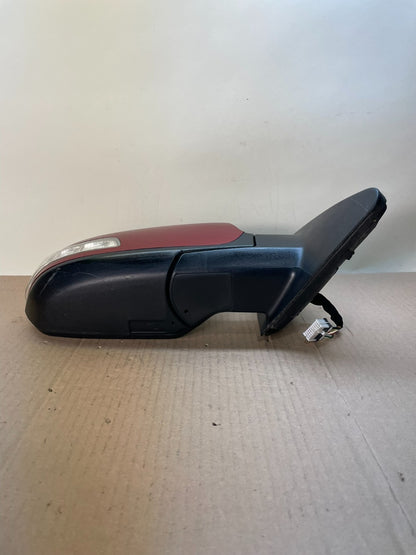 2011 to 2015 Kia Sorento Right Passenger Door Mirror Turn Signal AJ0752 DG3