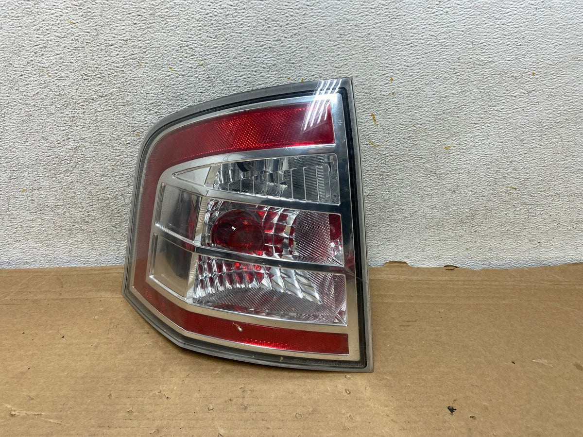 2007 2008 2009 2010 Ford Edge Tail light Left Driver LH Side AH8344 LK0