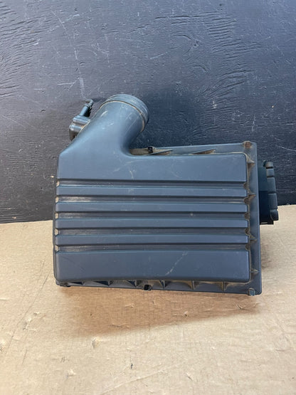2007 to 2010 BMW X5 Air Intake Cleaner Filter Housing Box af5376 DG0