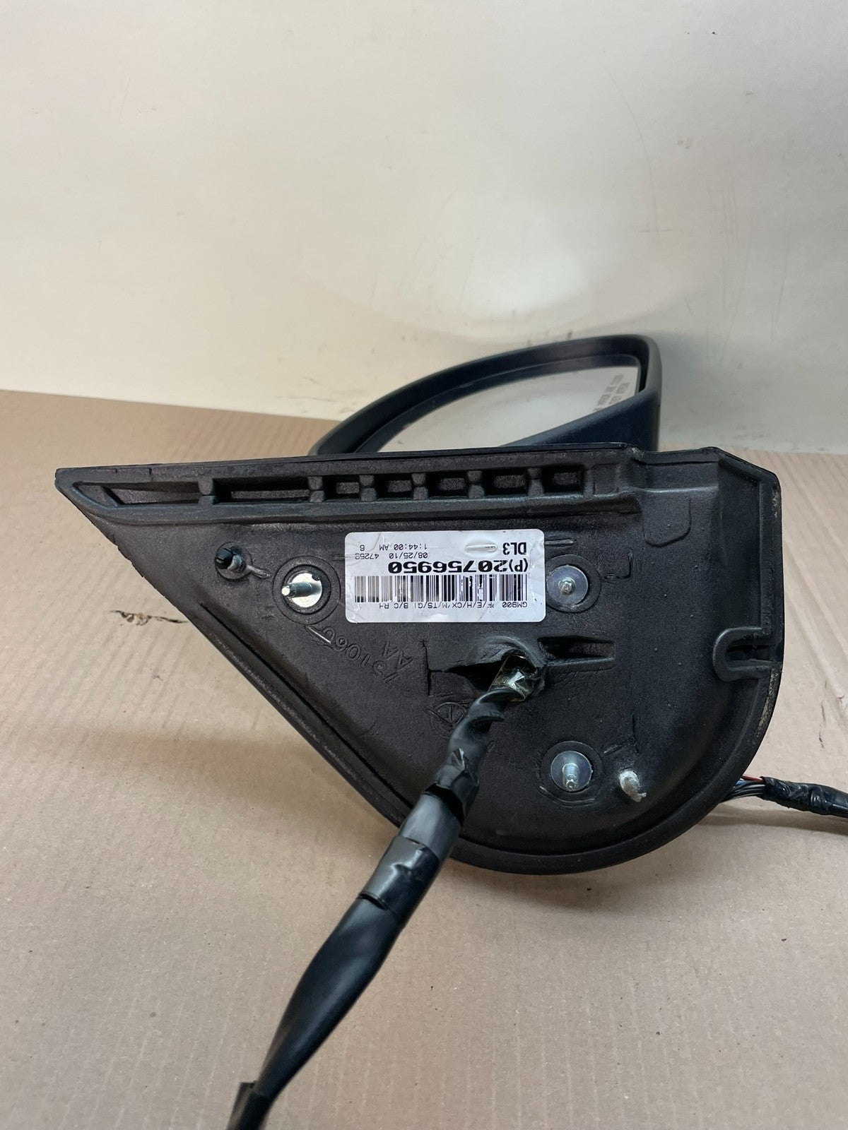 2009 to 2014 Gmc Yukon Right Passenger Turn Signal View Door Mirror OE AJ0783 DG4