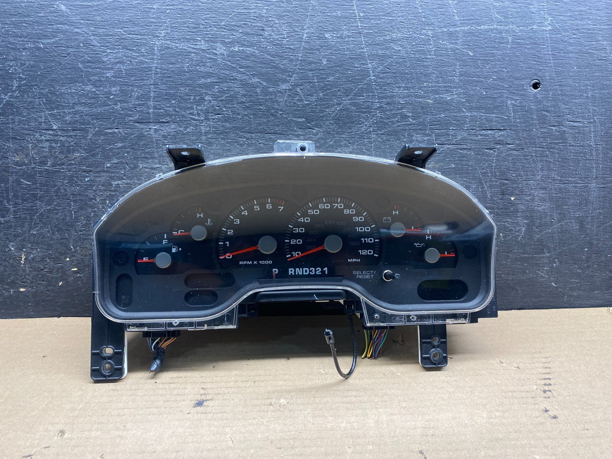 2004 2005 Ford Explorer Speedometer Cluster Gauge AH9792 DW0