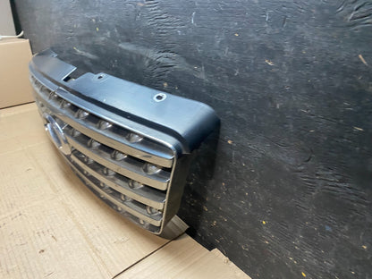 2003 2004 2005 Infiniti FX35 Grill Grille W/ Emblem Oem V2674 DG1