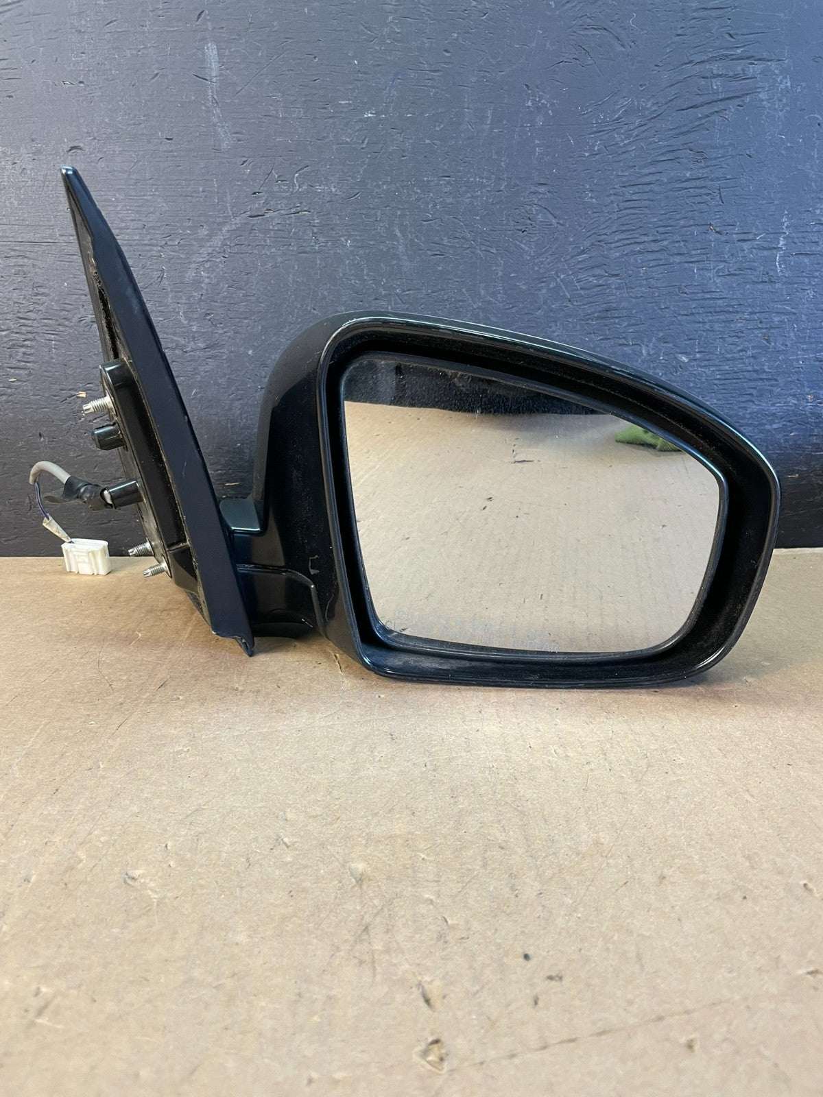 2009 to 2014 Nissan Murano Right Passenger Side View Door Mirror AD5624 DW8