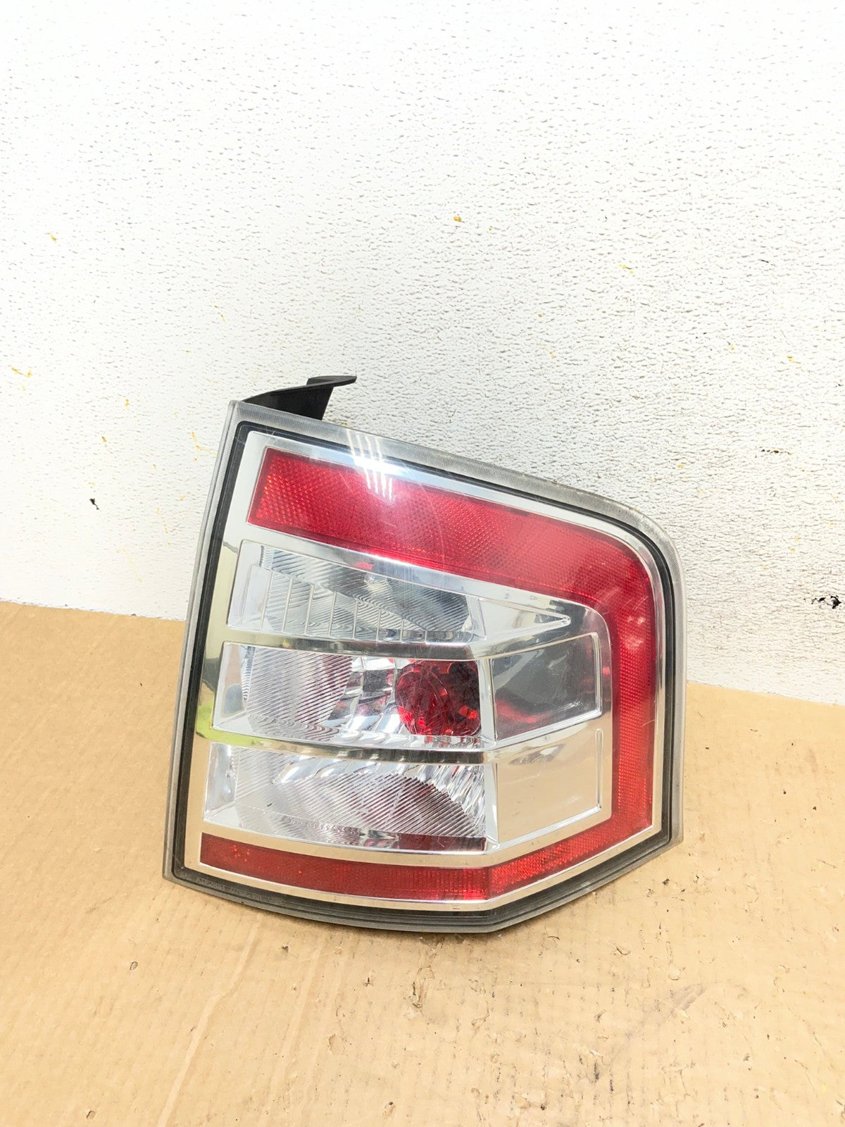 2007 to 2010 Ford Edge Tail light Right Passenger Rh Side AI4749 LK0