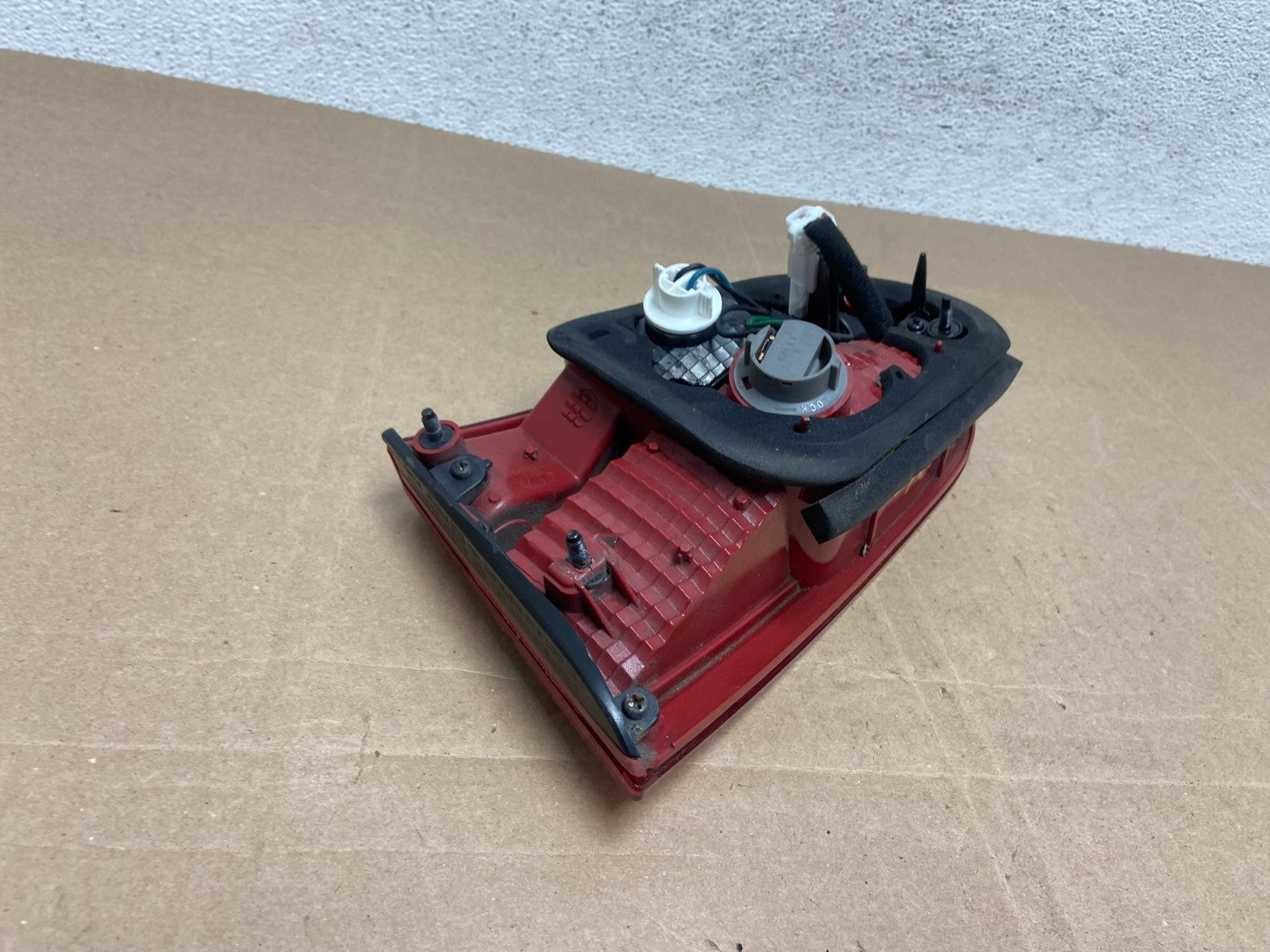 2013-2016 Hyundai Santa Fe Sport Left Driver LH Inner Tail Light AE4897 LK5