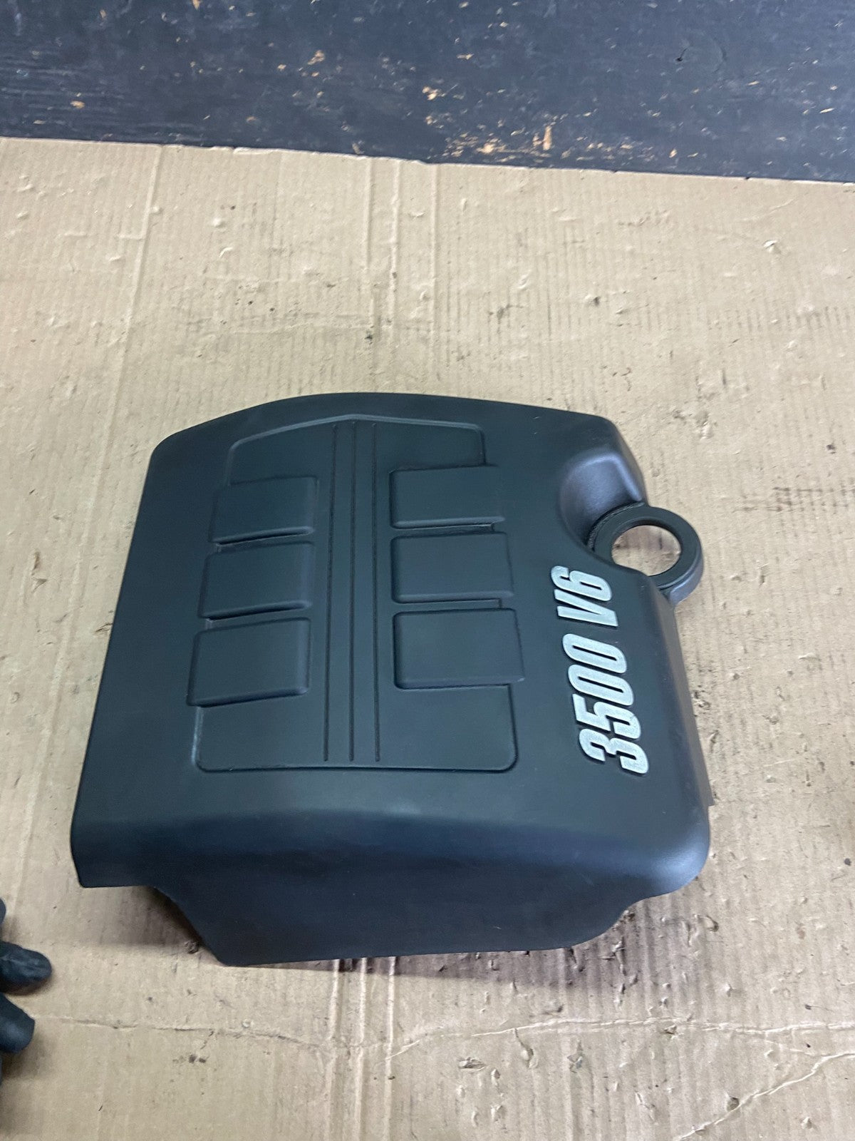 2005 to 2006 Chevrolet Malibu 3.5L Engine Cover Plastic Motor Shield P0399 DG3