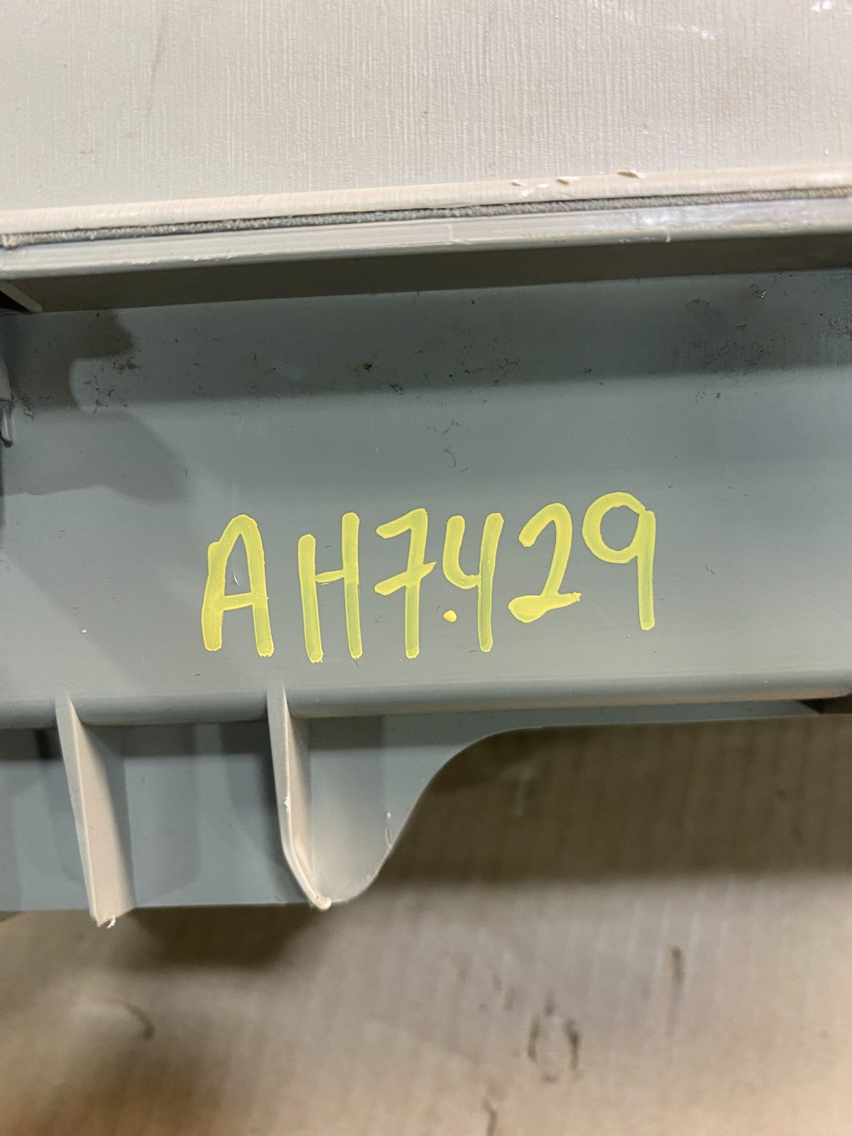 2010 - 2015 Toyota Prius Glove Box Compartment AH7429 DG8