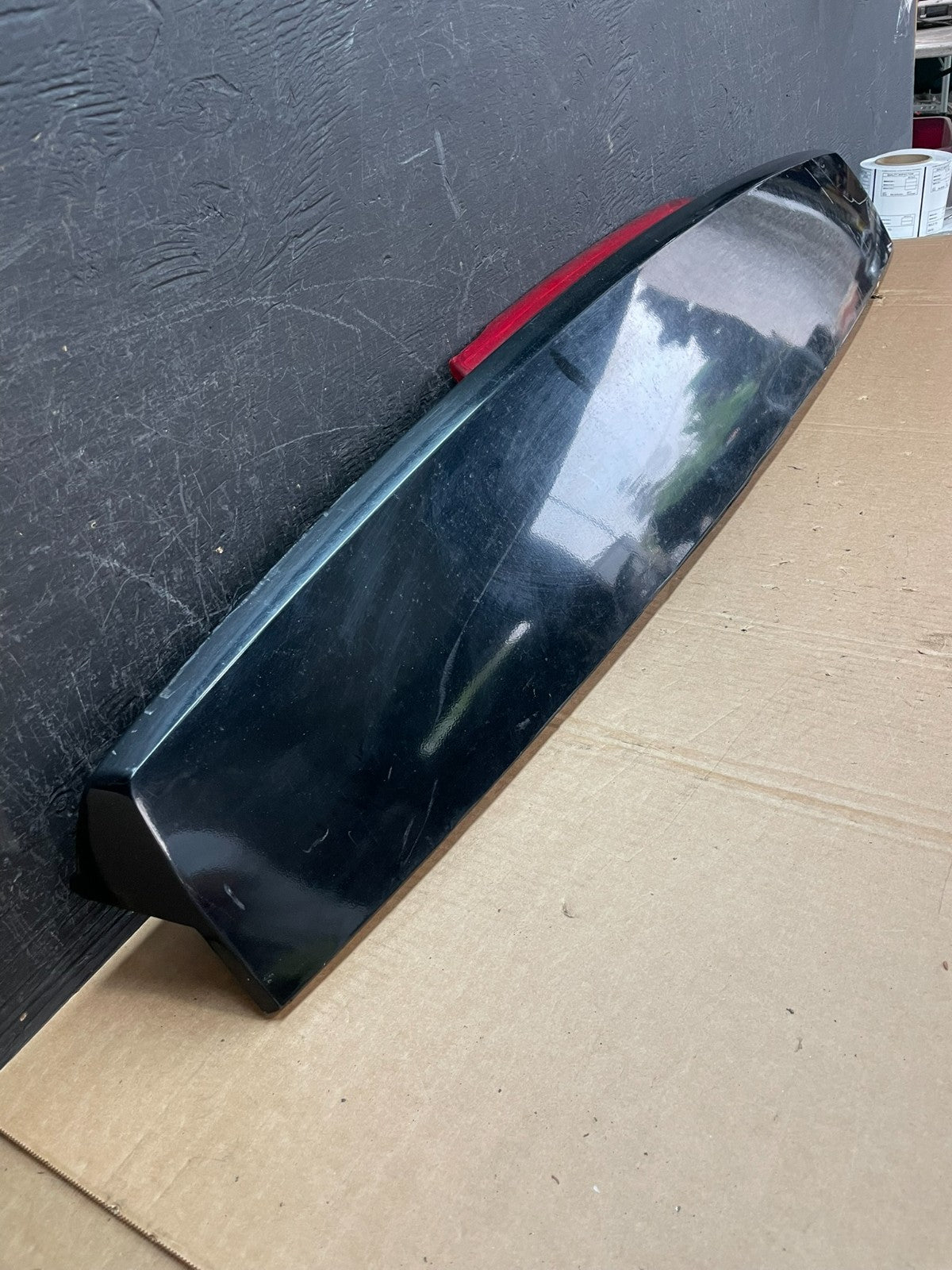 2007-2014 Chevrolet Tahoe Suburban Yukon Spoiler Wing 3rd Brake Light AE8441 DW2