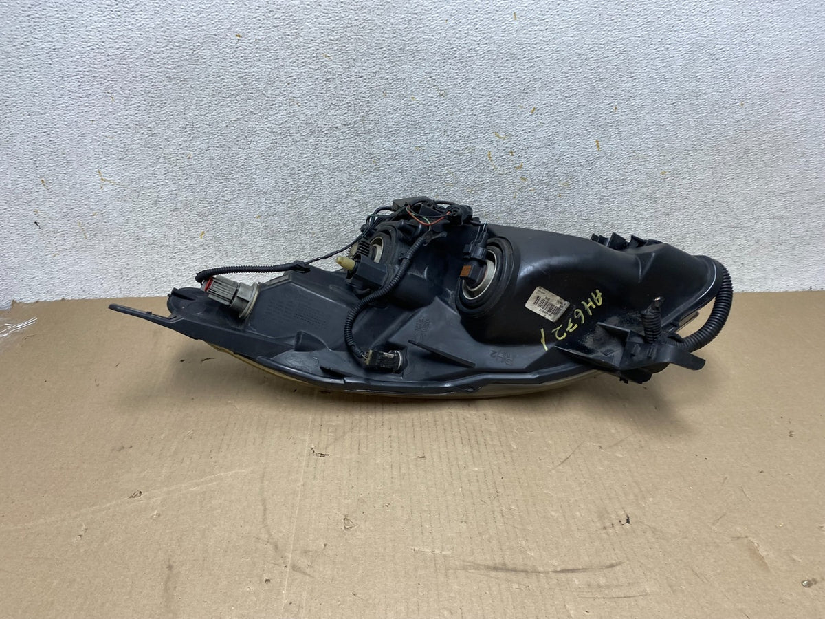 Sedan 2007 to 2009 Nissan Altima Right Passenger Halogen Headlight AH6721 DW6