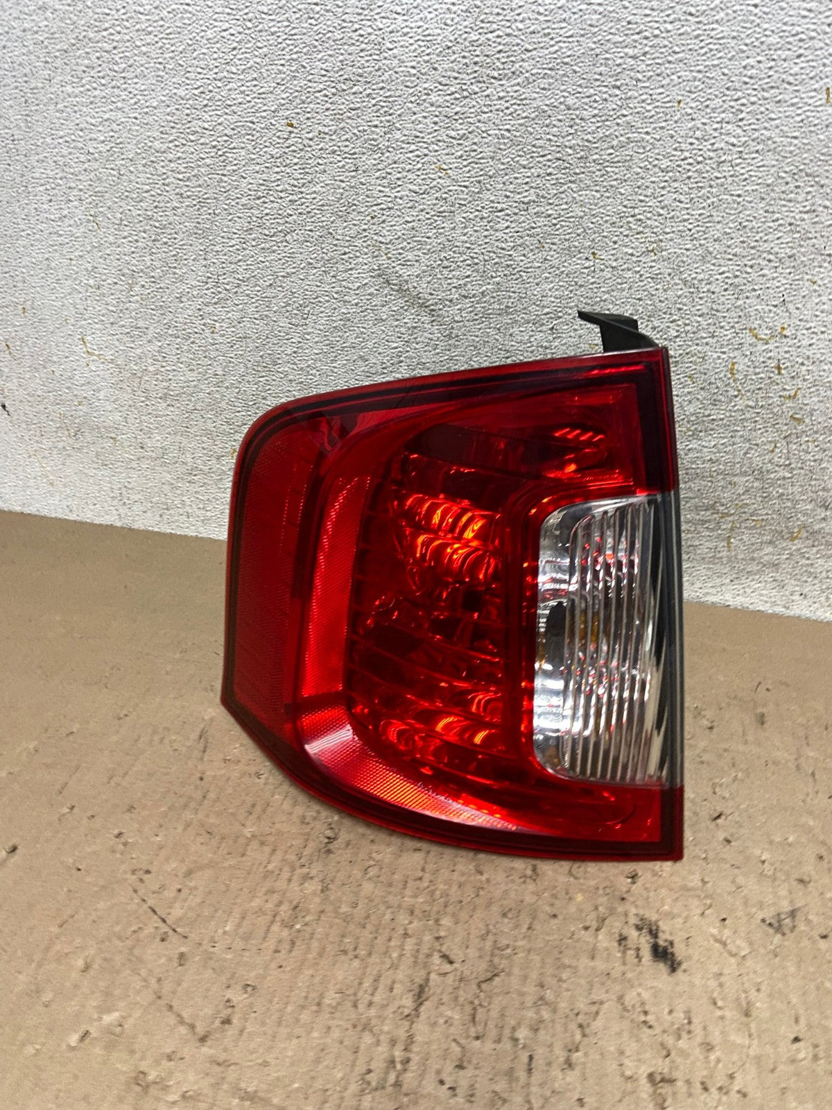 2011 2012 2013 2014 Ford Edge Tail Light Left Driver Lh Side AI2542 LK0