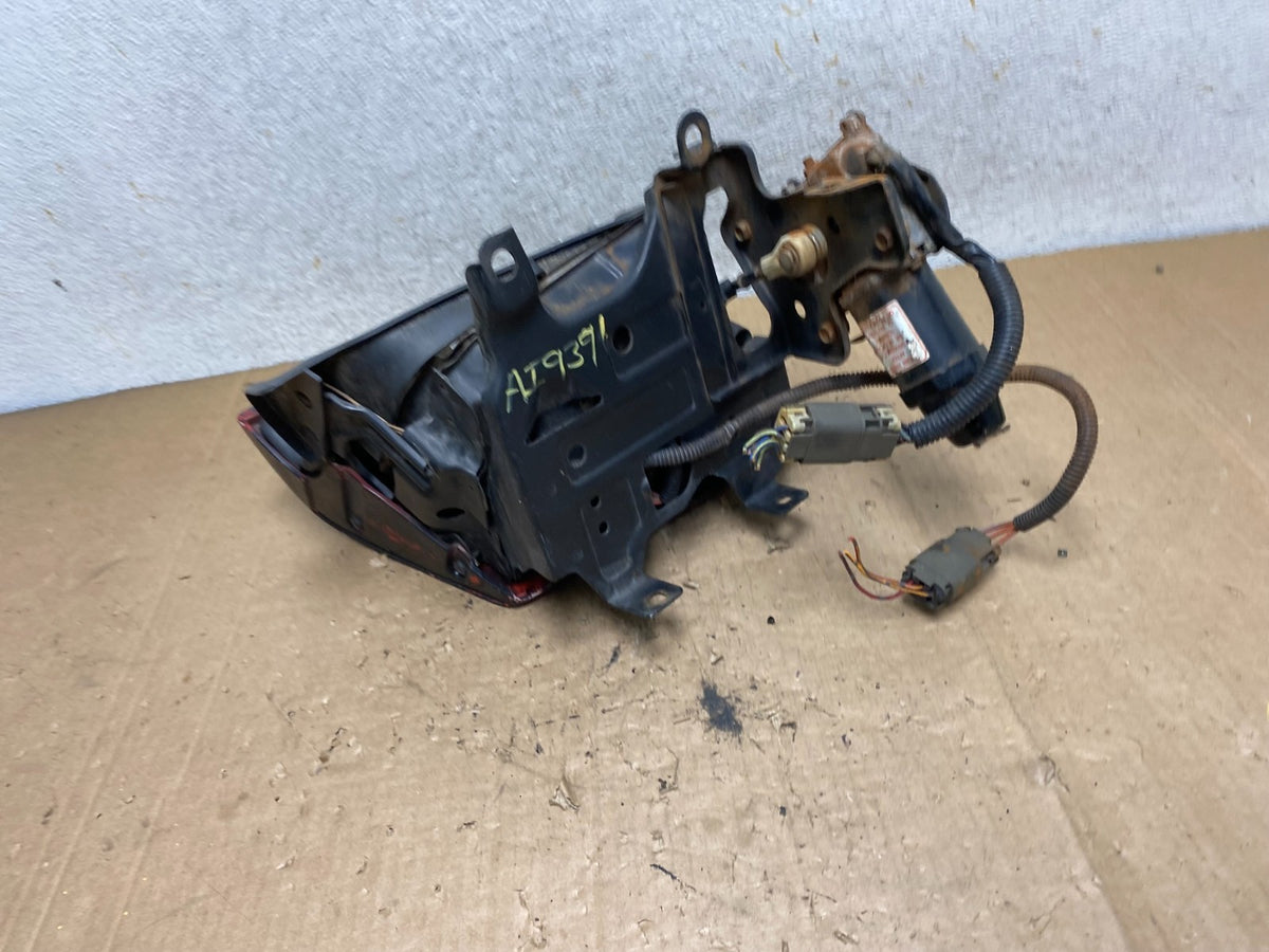 1987 to 1990 Nissan Pulsar Left Driver Side Headlight AI9391 LK4