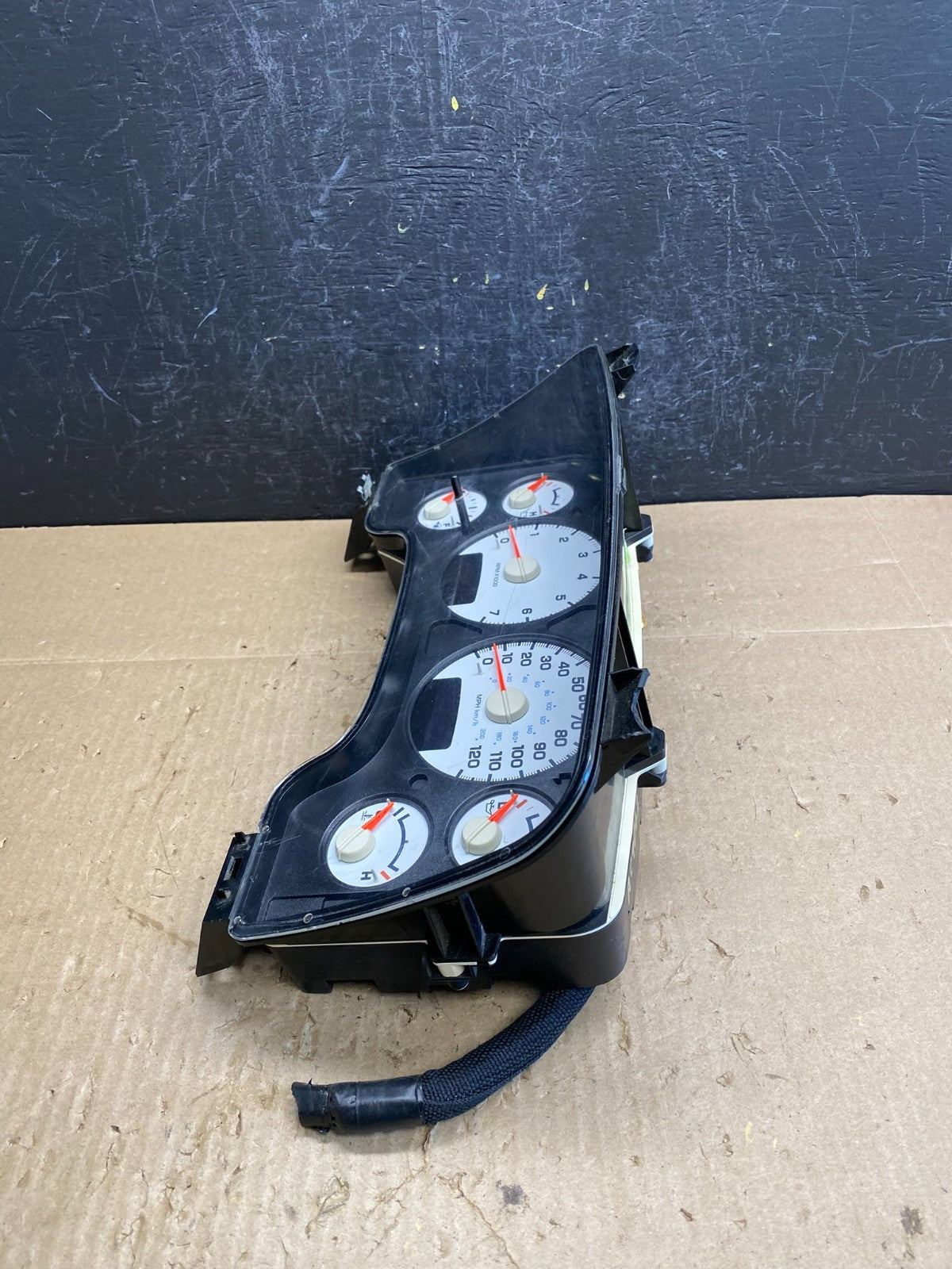 2003 - 2007 Dodge Ram 1500 Instrument Speedometer Gauge Cluster AC9062 DW2