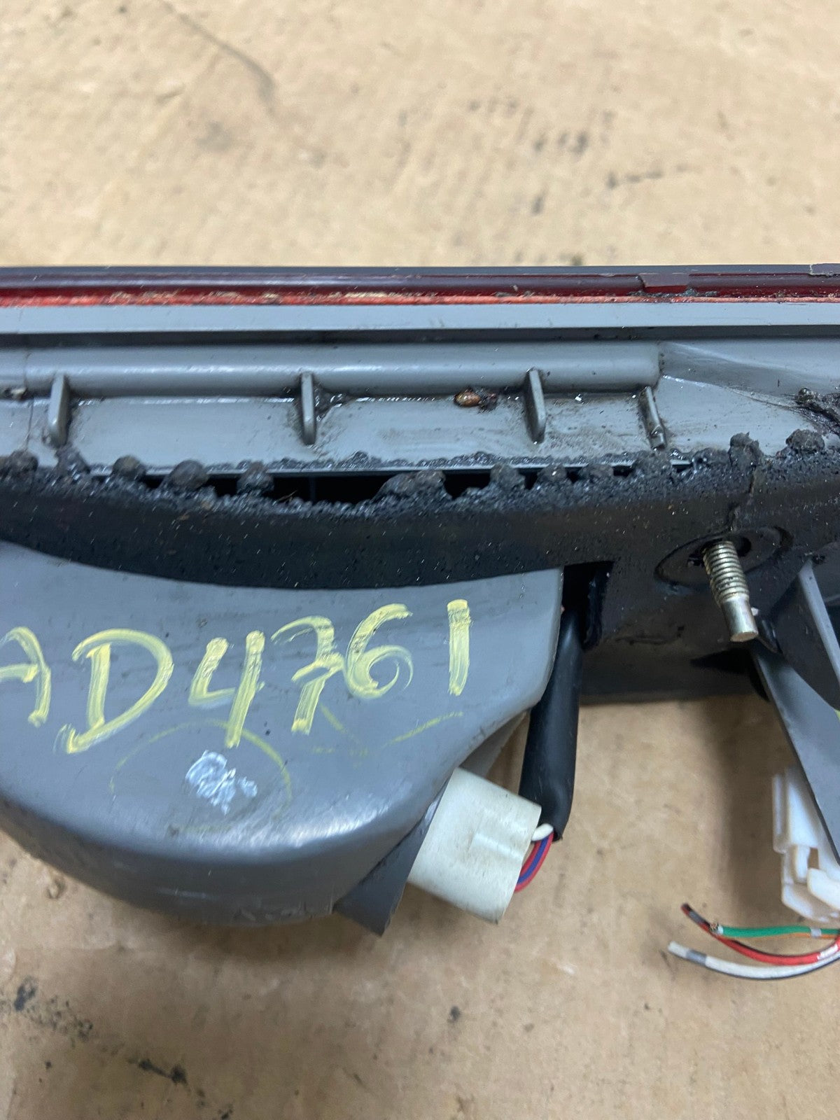 1997 1998 1999 Toyota Camry Tail Light Inner Right Passenger AD4761 LK5