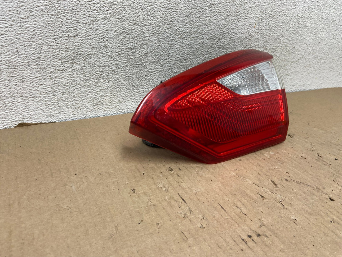 2012 to 2014 Ford Focus Sedan Right Passenger Inner Tail Light AG7987 LK1