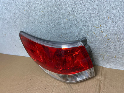 2013 to 2016 Nissan Pathfinder Left Driver Lh Side Tail light AI5883 LK1