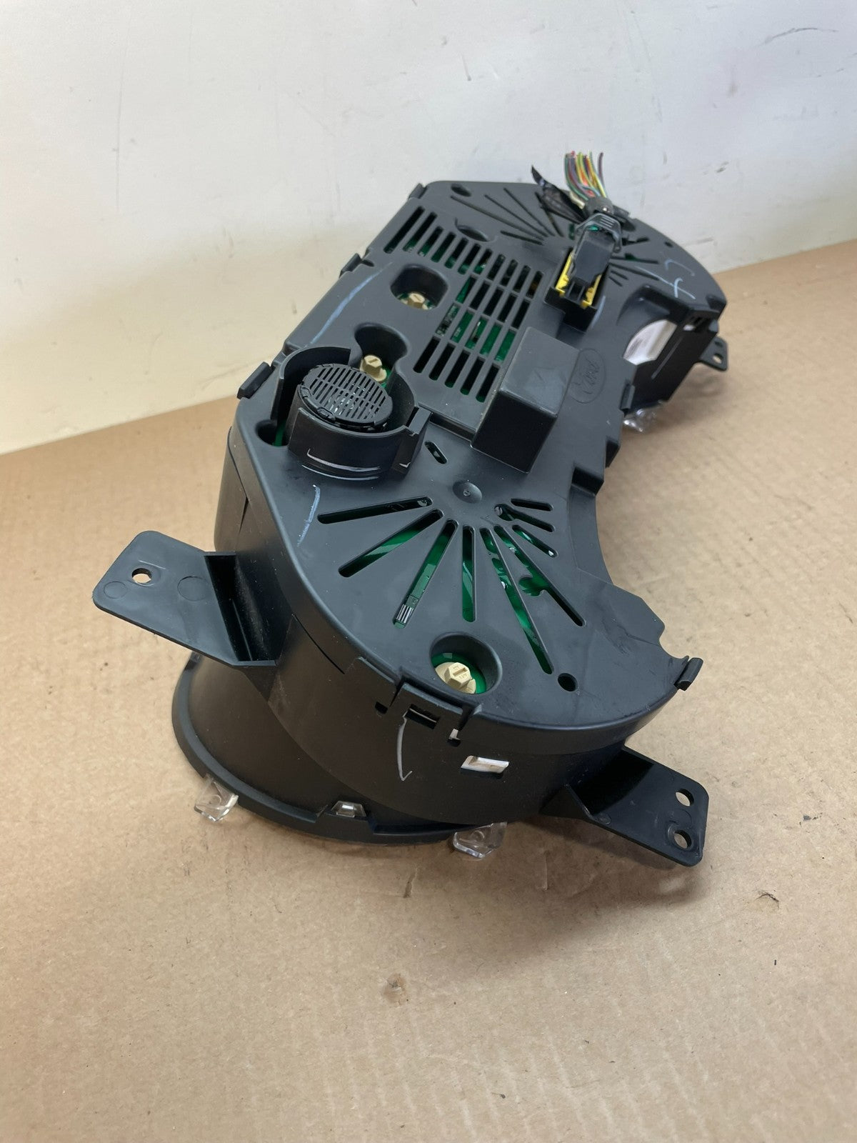 2006 Ford Explorer Speedometer Cluster Gauge AI4381 DG6
