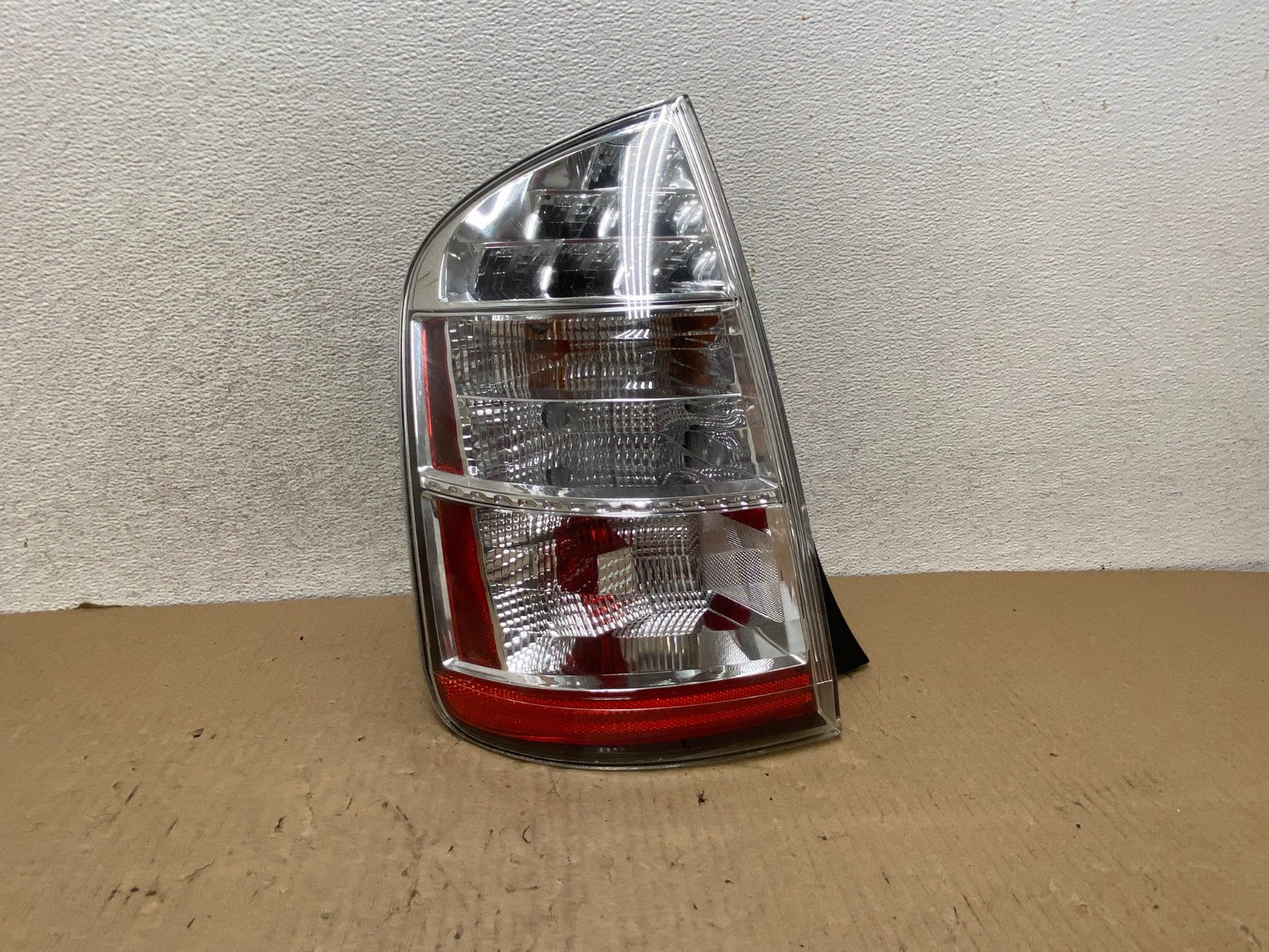2006 2007 2008 2009 Toyota Prius Tail Light Left Driver LH AG7995 LK0