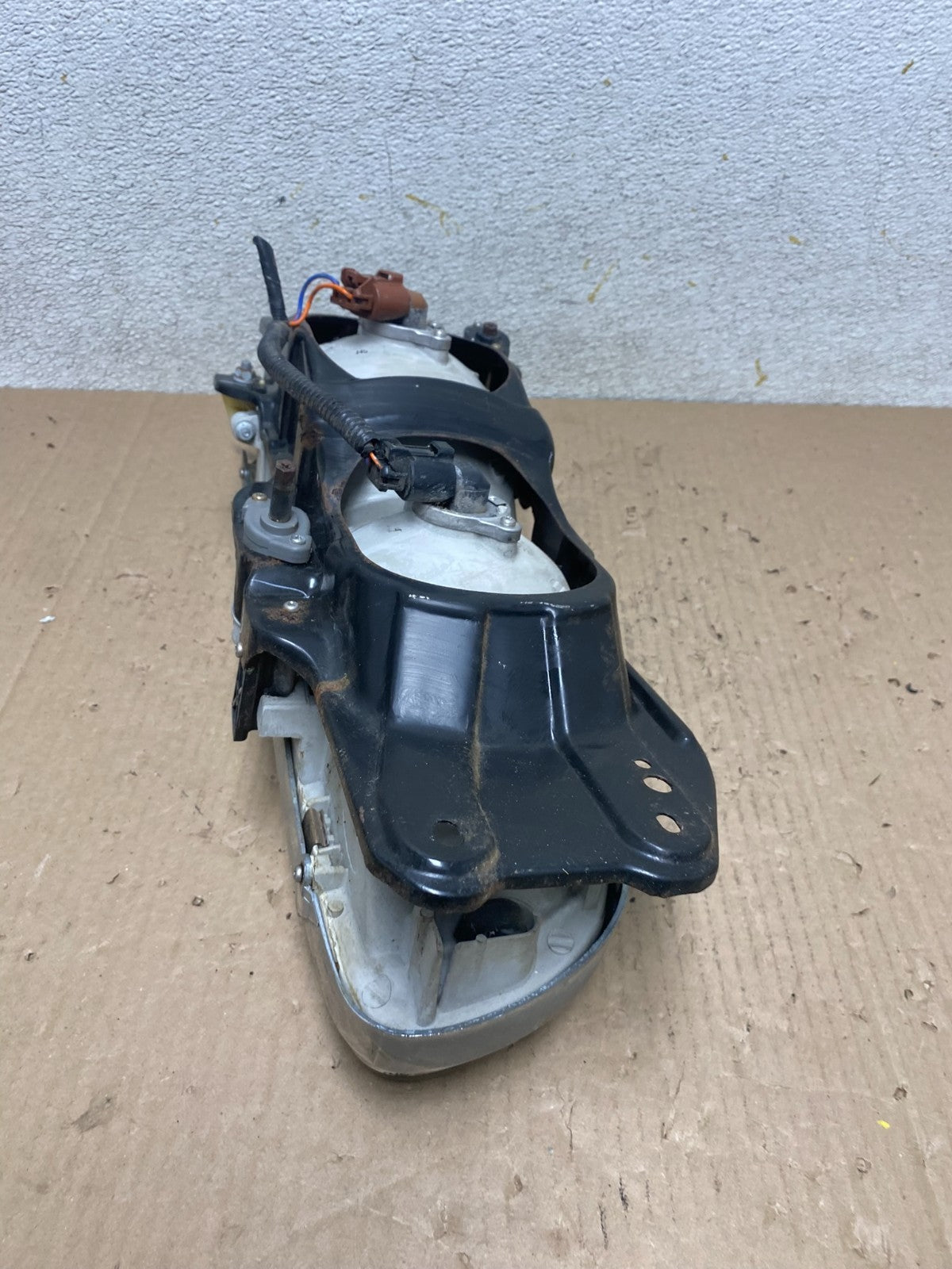 1990 to 1993 Infiniti Q45 Left Driver LH Halogen Headlight p9023 DG4