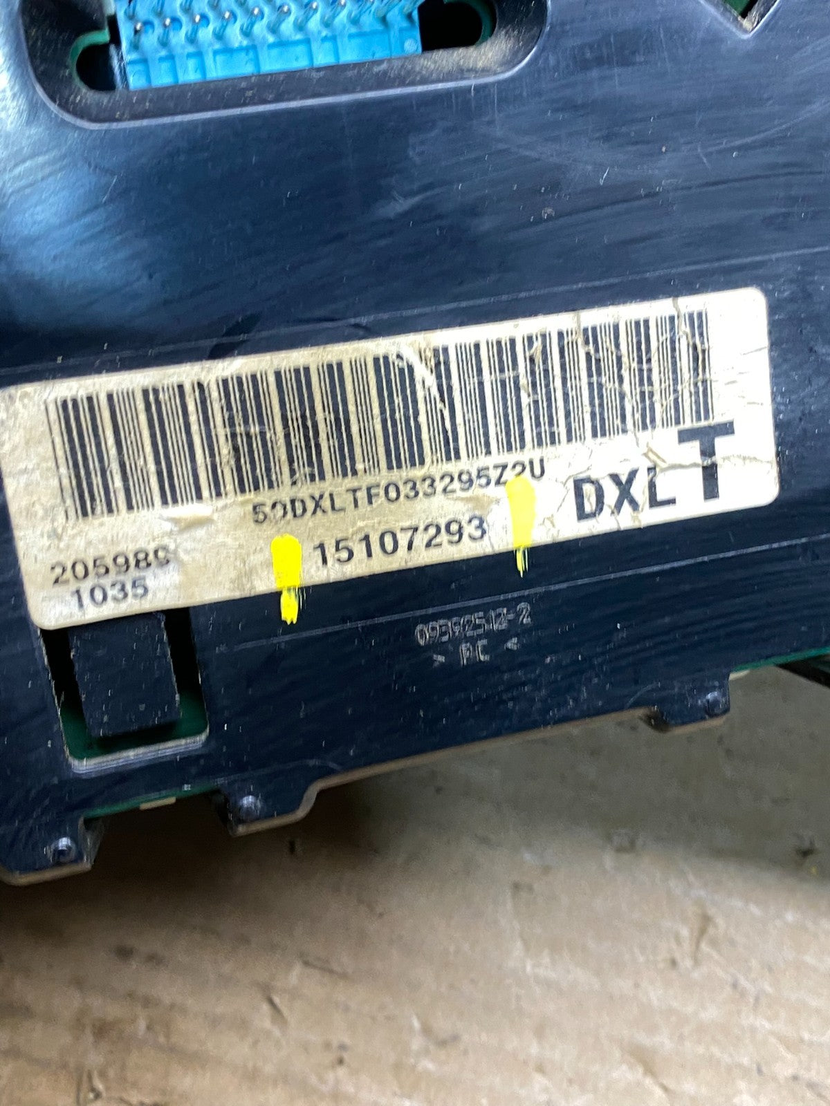 2004 to 2007 Chevrolet Express Speedometer Cluster Gauge OEM  r2769 DG6