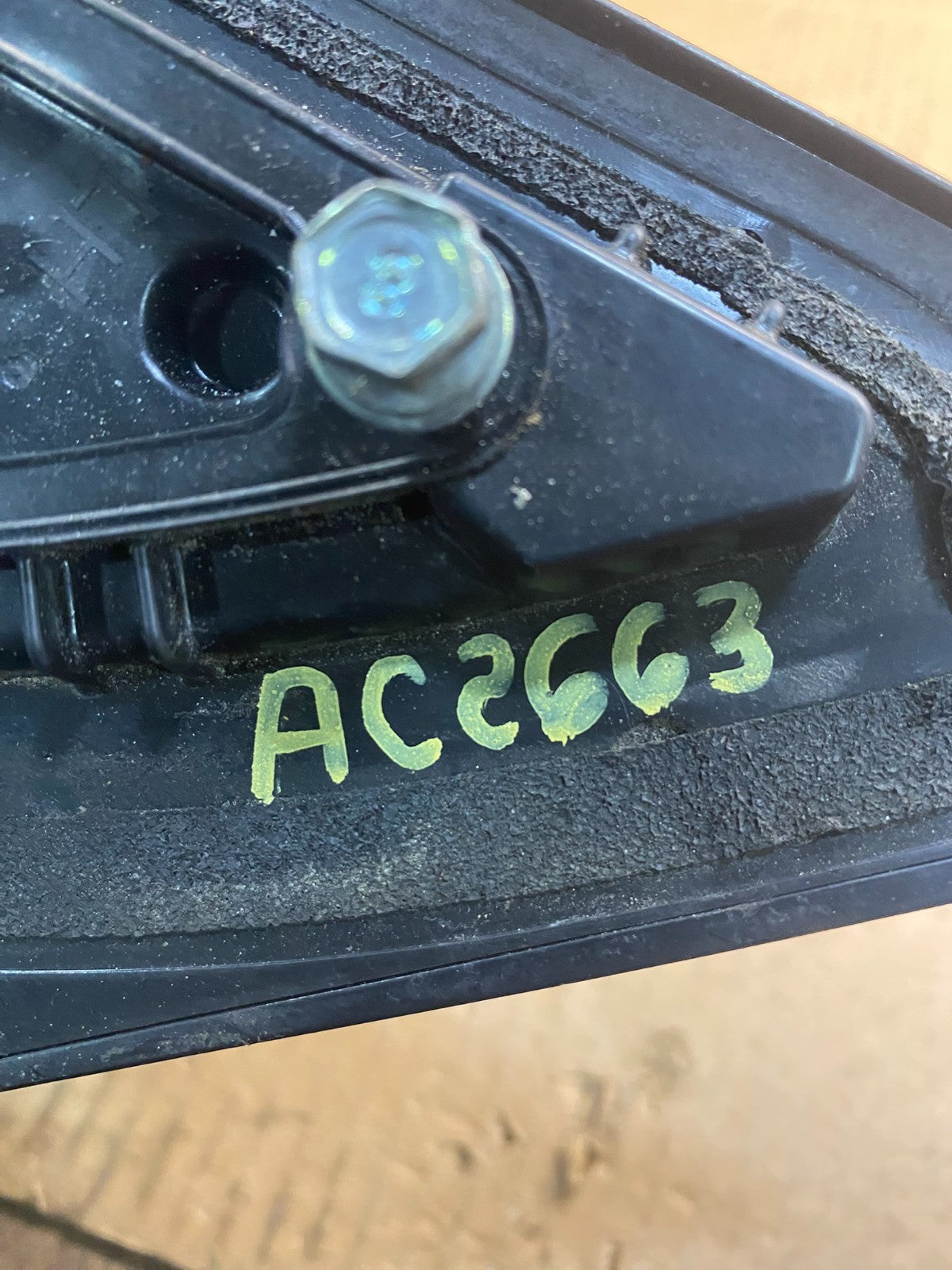2010 to 2013 Hyundai Tucson Left Driver LH Turn Signal Door Mirror AC2663 DG11