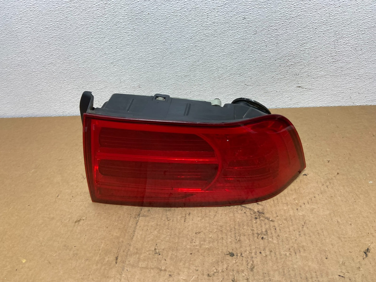2004 2005 2006 Acura TL Right Passenger Rh Side Tail Light Oem AC3198 DW0