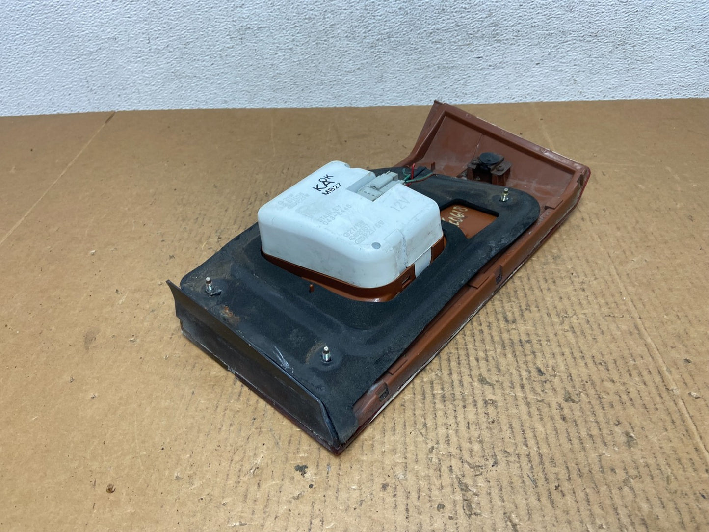 1990 to 1991 Honda Accord Coupe Right Passenger Inner Tail Light AE0618 DG7
