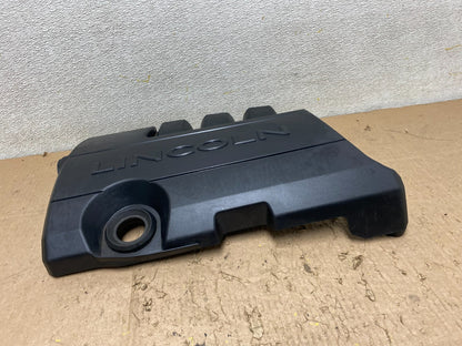 2007 to 2010  Lincoln MKS Engine Motor Cover OEM W3474 DG0