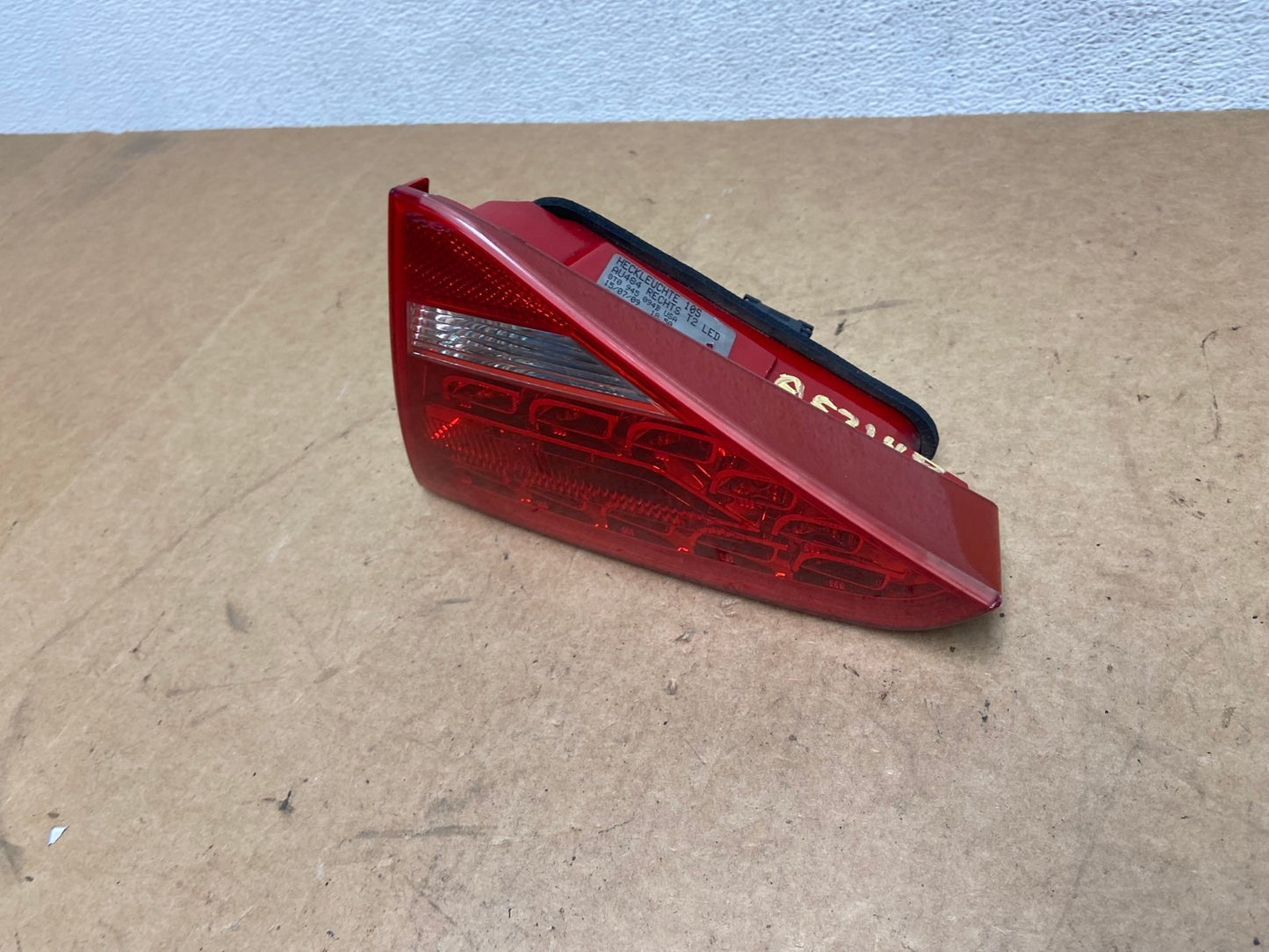 2008-2012 Audi A5 Right Passenger Rh Side Inner LED Tail Light AE3148 LK1
