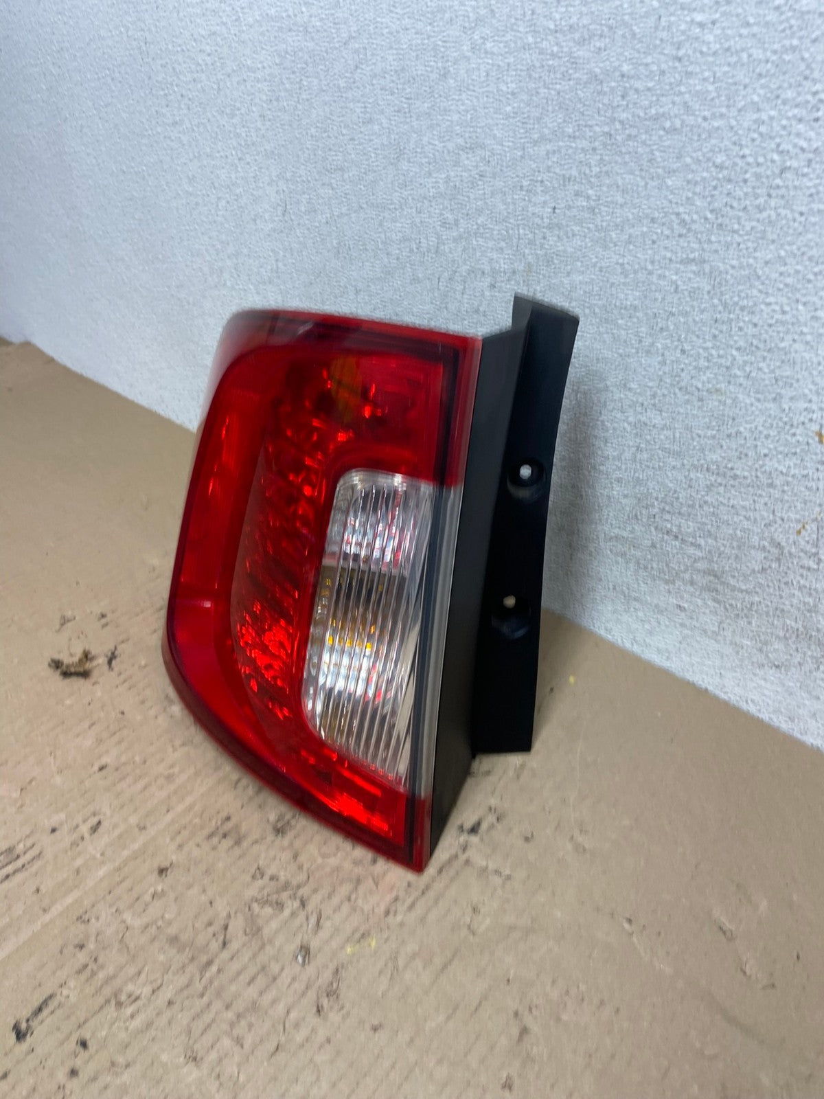 2011 2012 2013 2014 Ford Edge Tail Light Left Driver Lh Side AF5935 LK1