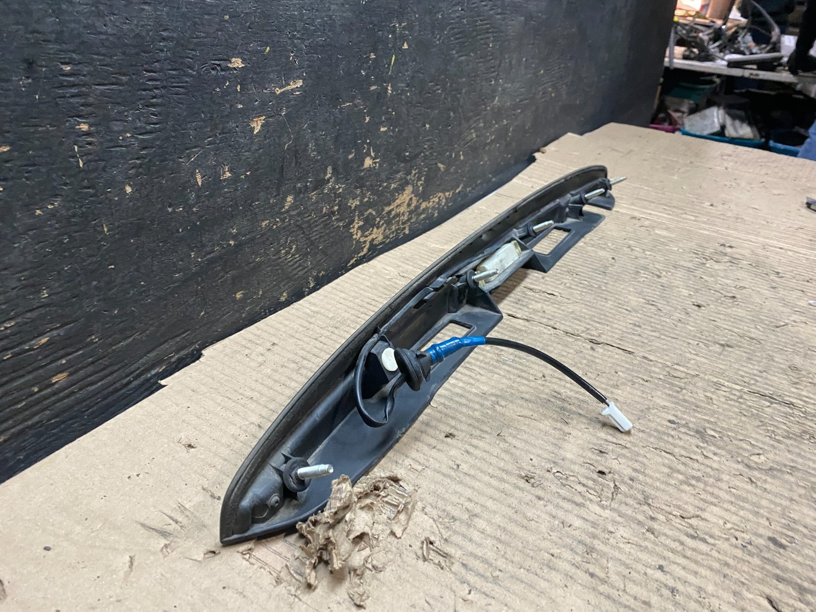 2006 - 2008 Lexus RX400h Tailgate Liftgate Handle License Plate Light V4168 DG6
