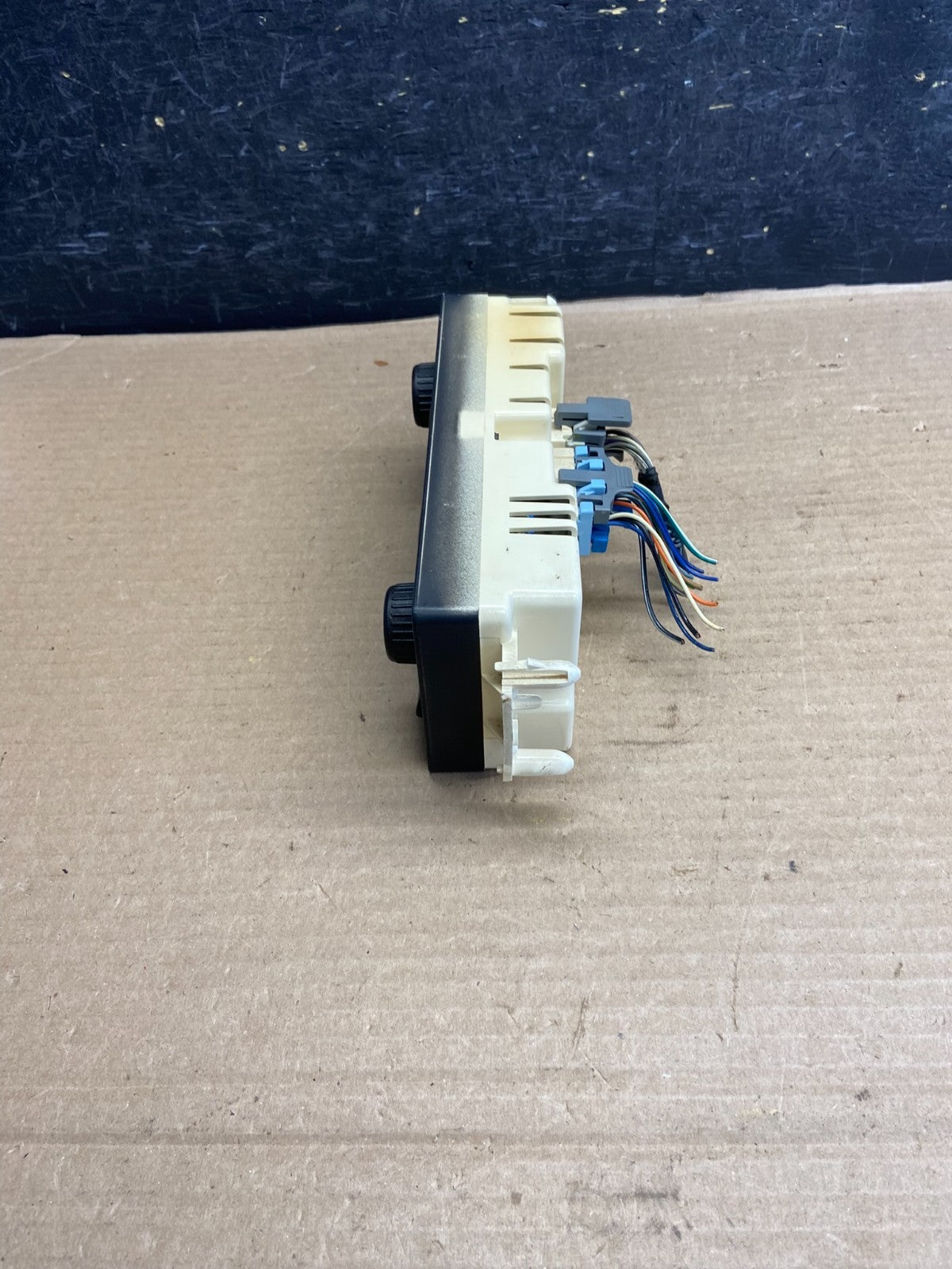 2003 to 2006 Chevrolet Silverado HVAC Heater Climate Control Module ah1503 DG2
