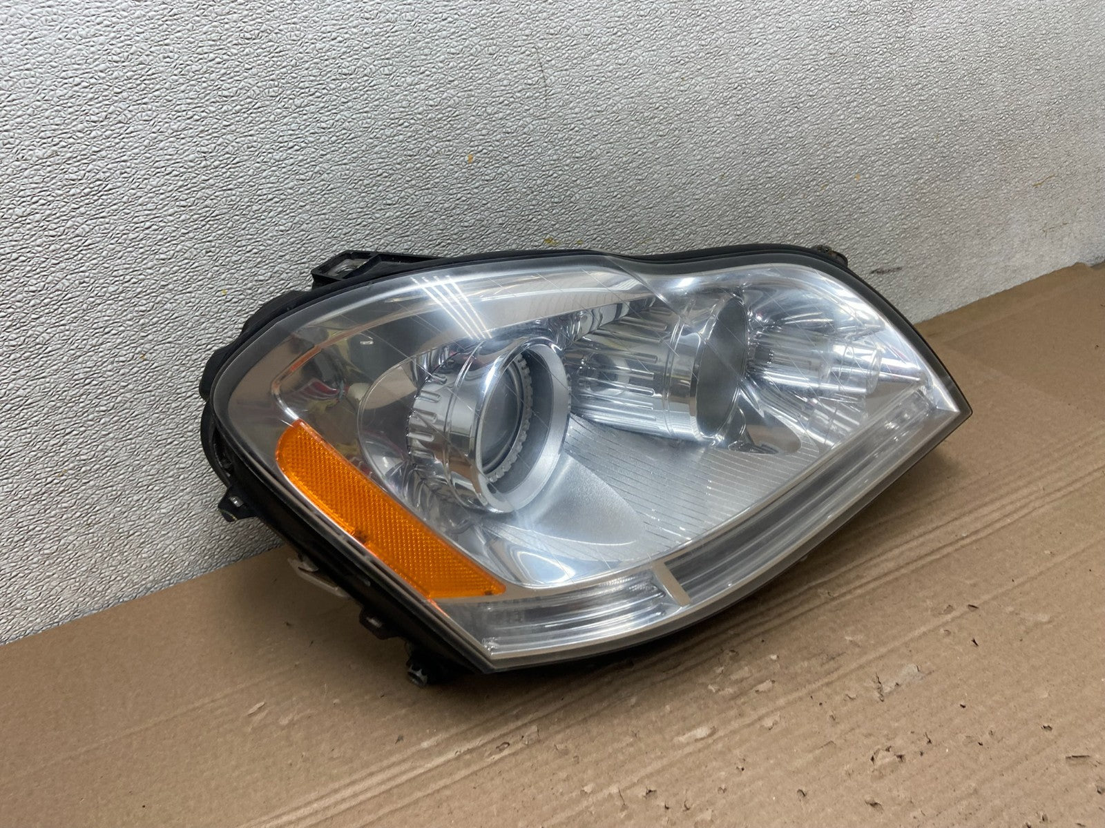 2007 to 2009 Mercedes GL-Class GL450 Right Passenger Xenon Headlight AB1087 DW2