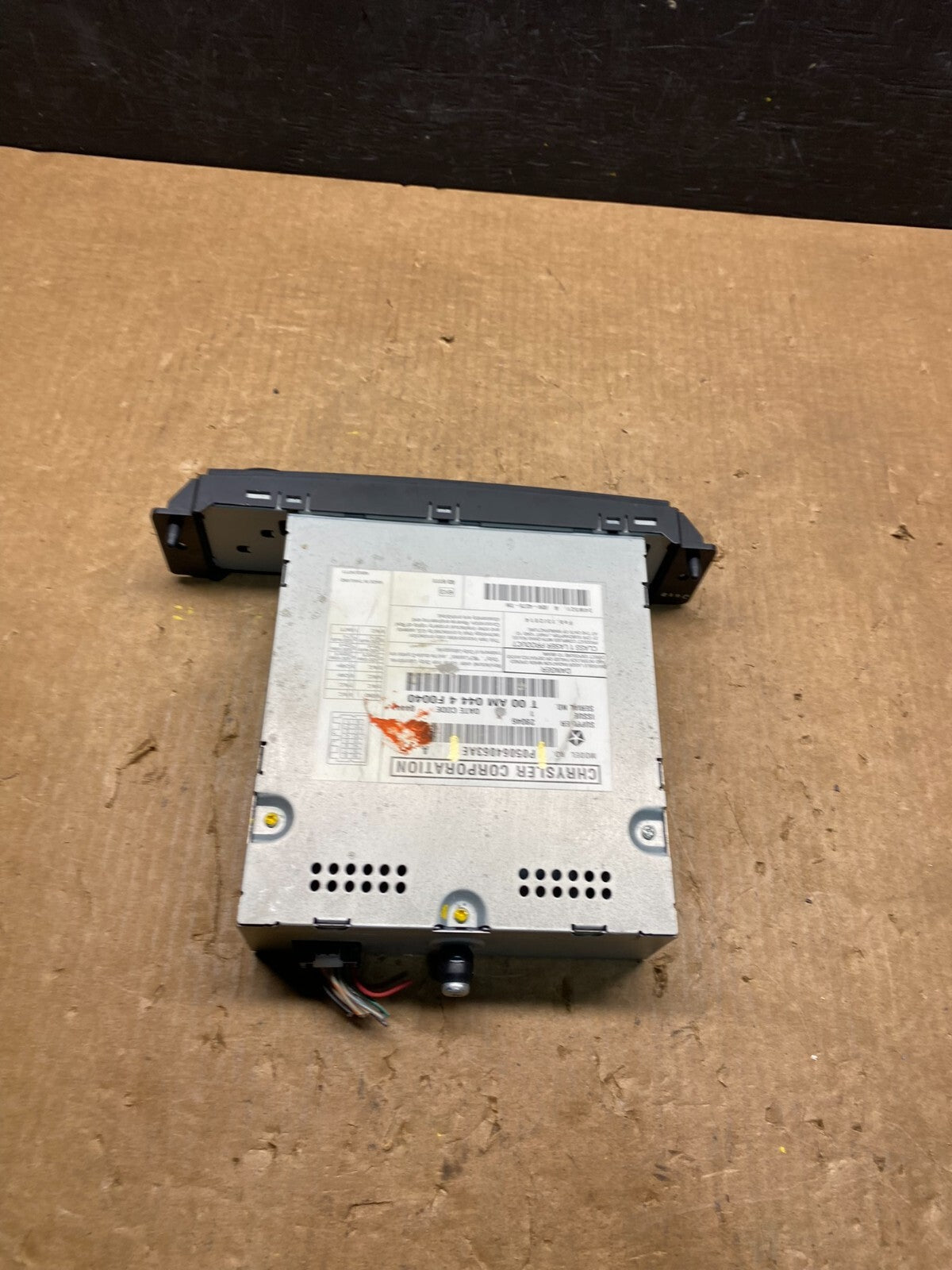 2003-2006 Dodge Chrysler Caravan Town Country DVD Player t8732 DG4