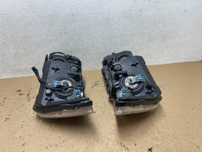 2009 to 2017 Dodge Journey Headlights Left+Right Set Halogen Oem S0023 DW12