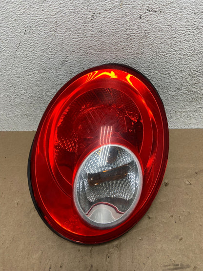 2006 - 2010 Volkswagen Beetle Right Passenger RH Side Tail Light ae6080 DG0