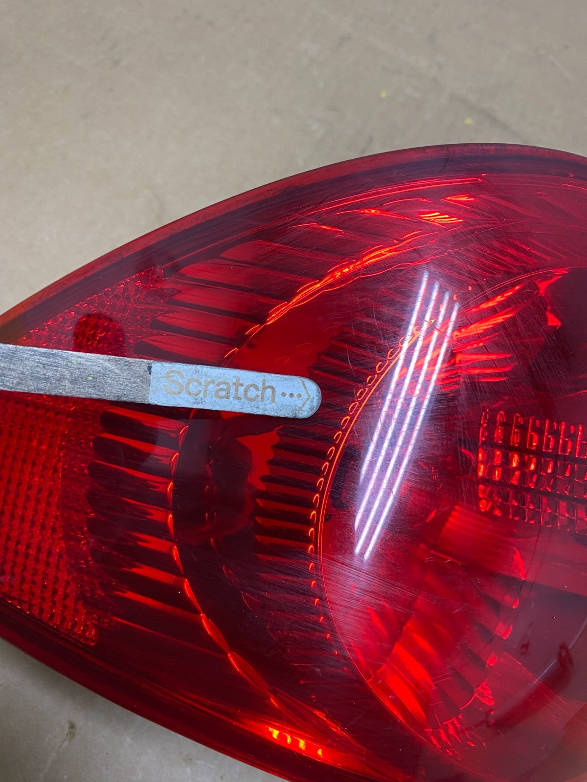 2003 to 2005 Toyota Corolla Right Passenger RH Side Tail Light Oem V4861 DW4