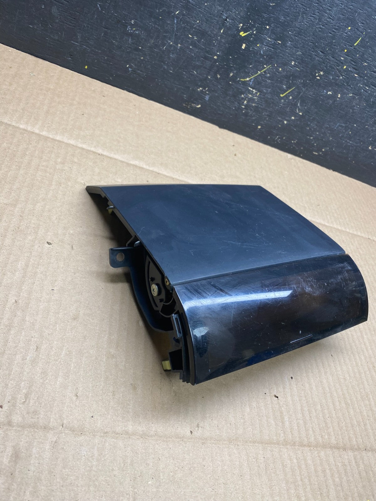 2004 to 2009 Toyota Prius Center Console Storage Trim Bezel U5874 DG3
