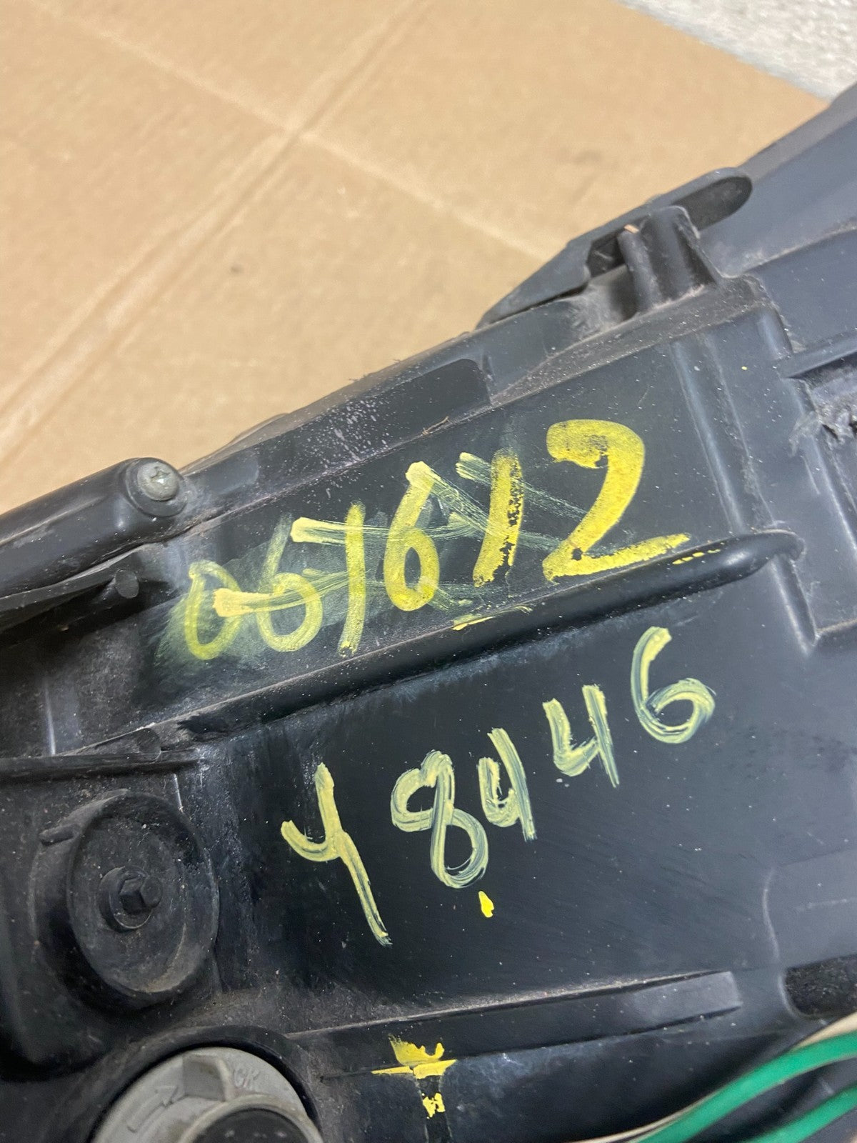 2010-2012 Infiniti G37 Right Passenger Side Xenon HID Headlight Oem Y8446 DW11