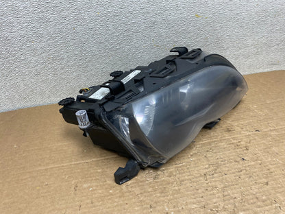 2002 to 2005 BMW 3 E46 Sedan Right Passenger RH Halogen TYC Headlight Z2904 DW2