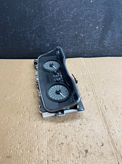 2006 to 2011 Lincoln Town Car Speedometer Gauge Cluster AE4205 DG1